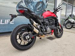 2022 DUCATI MONSTER Red