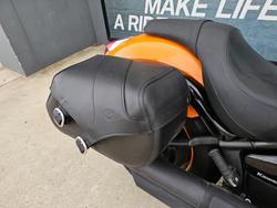 2022 Kawasaki VULCAN 900 (VN900) CLASSIC Orange