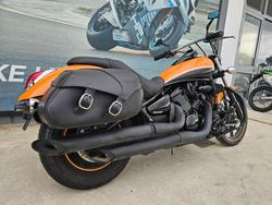 2022 Kawasaki VULCAN 900 (VN900) CLASSIC Orange