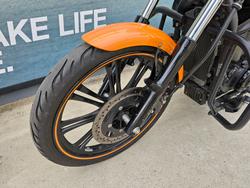 2022 Kawasaki VULCAN 900 (VN900) CLASSIC Orange