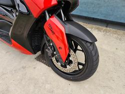 2025 Yamaha XMAX 300 (CZD300A) Orange
