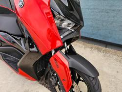 2025 Yamaha XMAX 300 (CZD300A) Orange