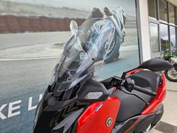 2025 Yamaha XMAX 300 (CZD300A) Orange