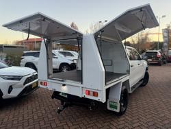2020 Toyota Hilux SR