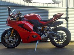 2026 Ducati Panigale V2 S Panigale Red