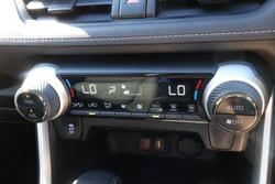 2021 Toyota RAV4 GXL