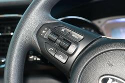 2020 Kia Carnival S