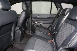 2024 Ford Everest Platinum