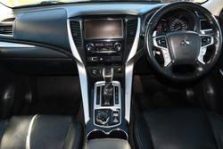 2016 Mitsubishi Pajero Sport GLS