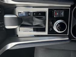 2024 Mitsubishi Pajero Sport GLX
