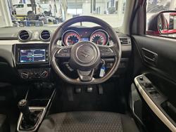2019 Suzuki Swift GL Navigator