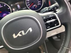 2023 Kia Carnival Special Edition
