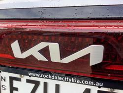 2023 Kia Carnival Special Edition