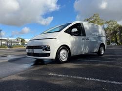 2026 Hyundai STARIA LOAD