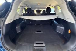 2022 Nissan X-TRAIL ST