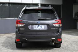 2025 Subaru Forester 2.5i