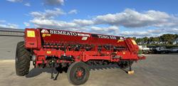 0 SEMEATO TDNG 520 DOUBLE DISC SEEDER USED RED