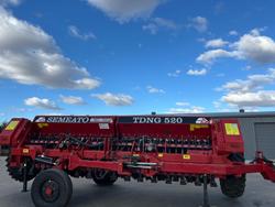 0 SEMEATO TDNG 520 DOUBLE DISC SEEDER USED RED