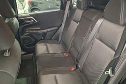 2025 Mitsubishi Outlander PHEV ES