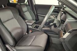 2025 Mitsubishi Outlander PHEV ES