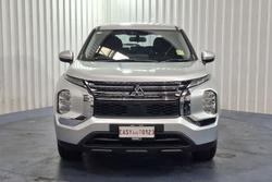 2025 Mitsubishi Outlander PHEV ES