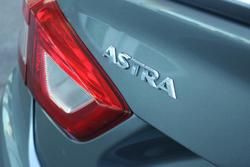 2018 Holden Astra LTZ