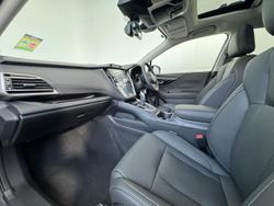 2025 Subaru Outback AWD Touring XT