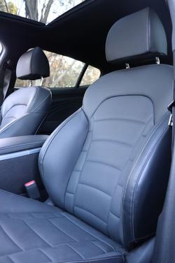 2022 Kia Stinger 3.3 GT (Black Leather)