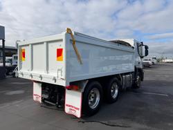 2017 Iveco Stralis AD450