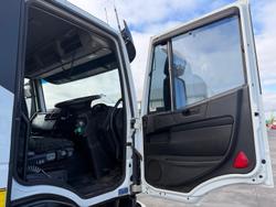2017 Iveco Stralis AD450