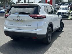 2026 Nissan X-TRAIL ST-L E-POWER