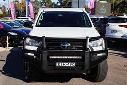2022 Toyota Hilux SR