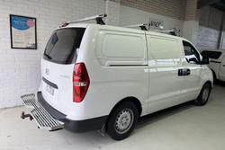 2011 Hyundai iLoad TQ-V MY11 Creamy White
