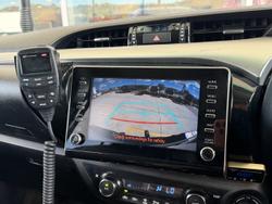 2017 Toyota Hilux SR5