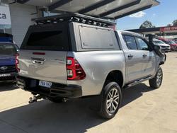 2017 Toyota Hilux SR5