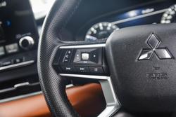 2023 Mitsubishi Outlander Exceed Tourer