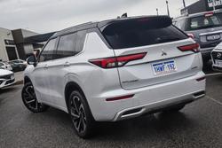 2023 Mitsubishi Outlander Exceed Tourer
