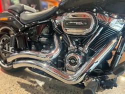 2017 Harley-Davidson Breakout 107 (FXBR) Softail Black