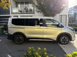 2025 Ford Tourneo Active