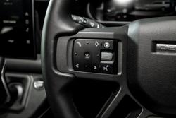 2025 Land Rover Defender 130 D350 X-Dynamic SE