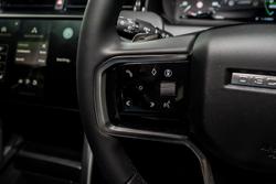 2025 Land Rover Discovery Sport P300e Dynamic SE