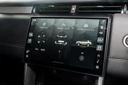 2025 Land Rover Discovery Sport P300e Dynamic SE