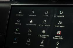2025 Land Rover Discovery Sport P300e Dynamic SE