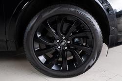 2025 Land Rover Discovery Sport P300e Dynamic SE