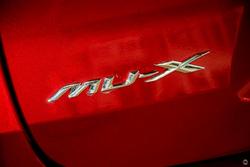 2025 Isuzu MU-X LS-M MY25.5 4x2 Magnetic Red