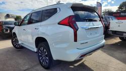 2024 Mitsubishi Pajero Sport GLS