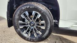 2024 Mitsubishi Pajero Sport GLS
