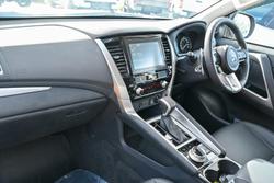 2024 Mitsubishi Pajero Sport GLS