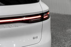 2026 Leapmotor B10 Design LR