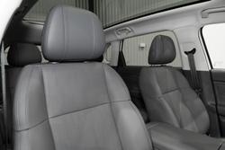 2026 Leapmotor B10 Design LR